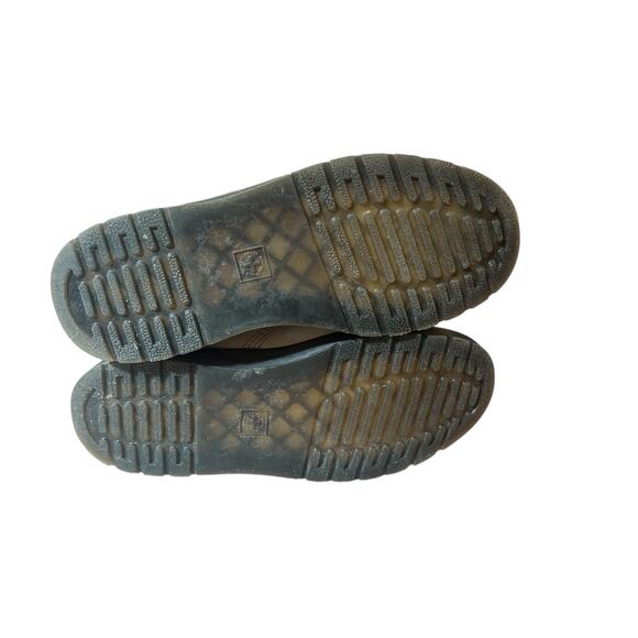 Dr. Martens White Leather Zevala Combat Boots – 7 M / 8 W, 8-Eyelet, Flat Sole - Picture 9 of 9